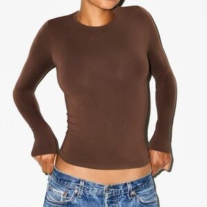 BRAND NEW SKIMS COCOA Long Sleeve Top